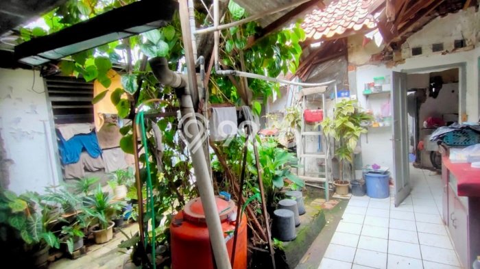 For Sale! Luxury House LT 315m2 Desain Elegan di Setiabudi For Sale! Luxury House LT 315m2 Desain Elegan di Setiabudi