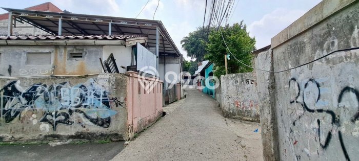 Jual Rumah Favorit Siap Huni LB 200m2 di Jagakarsa, Jakarta Selatan Jual Rumah Favorit Siap Huni LB 200m2 di Jagakarsa, Jakarta Selatan
