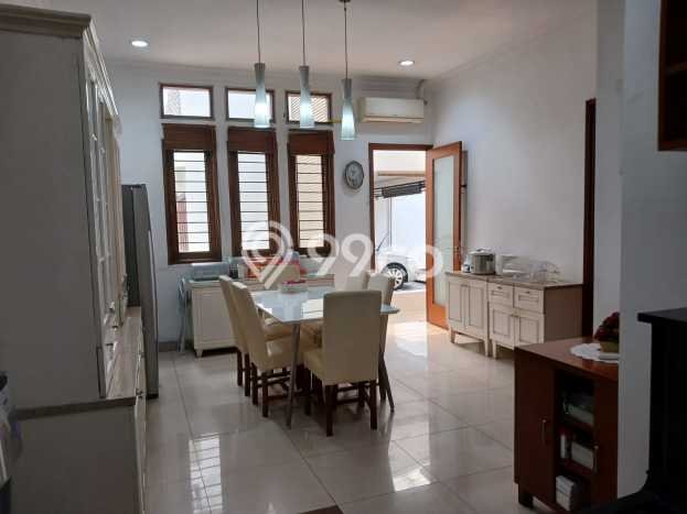 Dijual Rumah Luas Elegan Dengan View Cantik di Jaka Setia, Bekasi Dijual Rumah Luas Elegan Dengan View Cantik di Jaka Setia, Bekasi