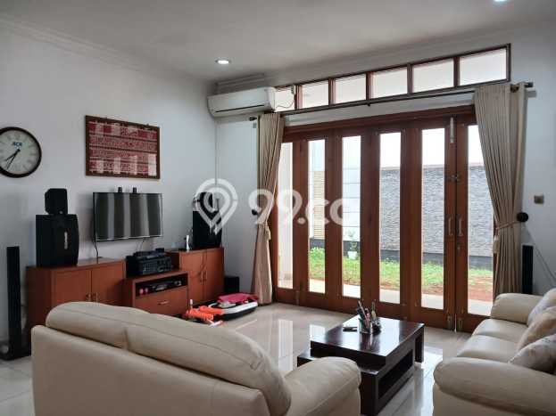 Dijual Rumah Luas Elegan Dengan View Cantik di Jaka Setia, Bekasi Dijual Rumah Luas Elegan Dengan View Cantik di Jaka Setia, Bekasi