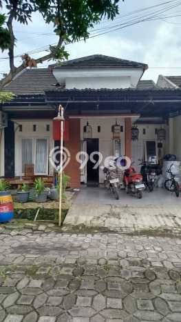 Dijual Rumah 2 Kamar Lokasi Ideal Bagus dan Strategis di Tembalang Dijual Rumah 2 Kamar Lokasi Ideal Bagus dan Strategis di Tembalang