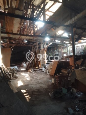 Unit Gudang Dijual di Jakarta Timur LT 600m2 & LB 100m2 Unit Gudang Dijual di Jakarta Timur LT 600m2 & LB 100m2