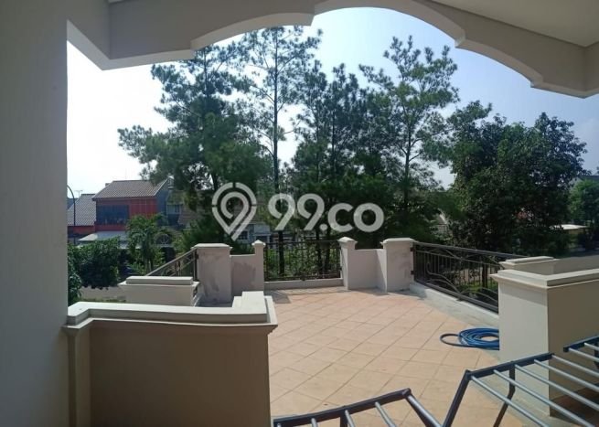 Jual Rumah Eksklusif 4 KT di Kota Wisata, Bogor Jual Rumah Eksklusif 4 KT di Kota Wisata, Bogor