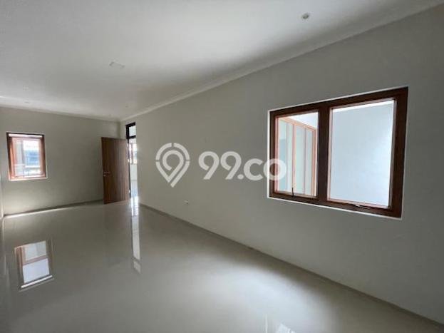 For Sale! Luxury House LT 200m2 Desain Elegan di Cibubur For Sale! Luxury House LT 200m2 Desain Elegan di Cibubur