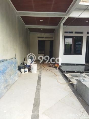 For Sale Hunian Rumah Terawat 5 Kamar di Cibubur, Jakarta Timur For Sale Hunian Rumah Terawat 5 Kamar di Cibubur, Jakarta Timur