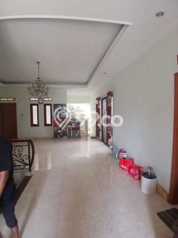 Rumah Luxury Modern Siap Huni di Cibubur Depok Rumah Luxury Modern Siap Huni di Cibubur Depok