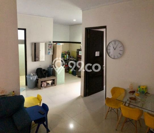 Rumah Terawat di Cibubur, Jakarta Timur, LT 104m2m², LB 100m2m² Rumah Terawat di Cibubur, Jakarta Timur, LT 104m2m², LB 100m2m²