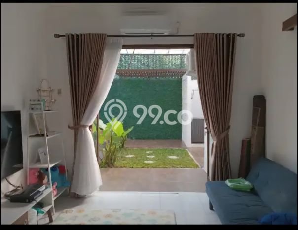 JUAL CEPAT! Rumah Siap Huni Area Strategis , LT 180m2m² LB 160m2m² JUAL CEPAT! Rumah Siap Huni Area Strategis , LT 180m2m² LB 160m2m²