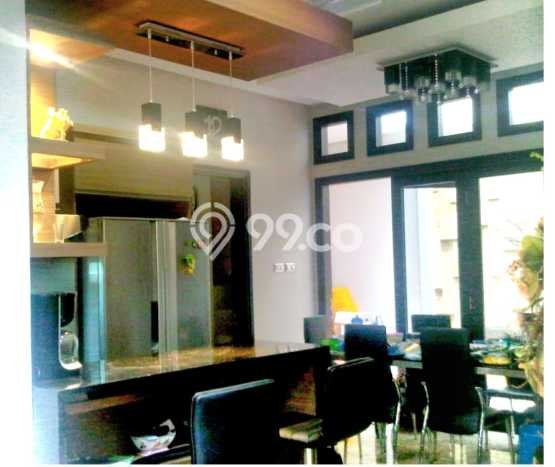 Dijual Rumah Mewah Elegan Dengan View Cantik di Cibubur, Depok Dijual Rumah Mewah Elegan Dengan View Cantik di Cibubur, Depok