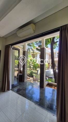 Ready to Use! Premium House LT 353m2 Desain Elegan di Cibubur Ready to Use! Premium House LT 353m2 Desain Elegan di Cibubur