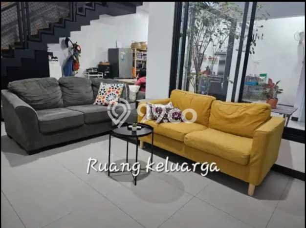 Jual Rumah Eksklusif 3 KT di Legenda Wisata, Bogor Jual Rumah Eksklusif 3 KT di Legenda Wisata, Bogor