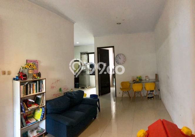 Rumah Terawat di Cibubur, Jakarta Timur, LT 104m2m², LB 100m2m² Rumah Terawat di Cibubur, Jakarta Timur, LT 104m2m², LB 100m2m²