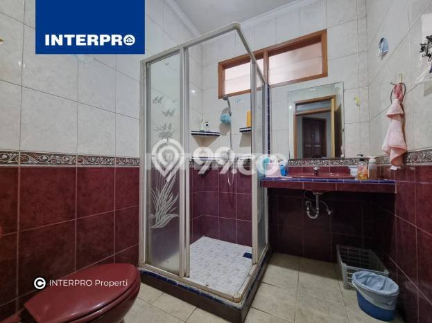 Jual Rumah Mewah Elegan Dengan View Eksklusif di Taman Ratu, Jakarta Barat Jual Rumah Mewah Elegan Dengan View Eksklusif di Taman Ratu, Jakarta Barat