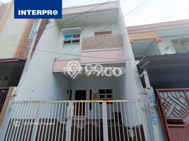 For Sale Hunian Rumah Terawat 4 KT di Tanjung Duren, Jakarta Barat For Sale Hunian Rumah Terawat 4 KT di Tanjung Duren, Jakarta Barat
