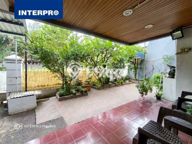 Dijual Rumah 2 Lantai Tomang Lt 350m2 Lokasi Strategis Dijual Rumah 2 Lantai Tomang Lt 350m2 Lokasi Strategis