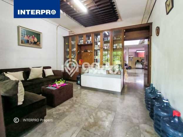 Dijual Rumah 2 Lantai Tomang Lt 350m2 Lokasi Strategis Dijual Rumah 2 Lantai Tomang Lt 350m2 Lokasi Strategis