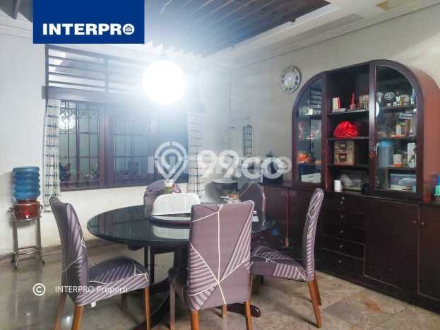 Dijual Rumah 2 Lantai Tomang Lt 350m2 Lokasi Strategis Dijual Rumah 2 Lantai Tomang Lt 350m2 Lokasi Strategis