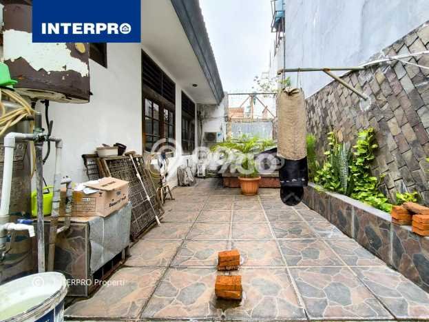 Dijual Rumah 2 Lantai Tomang Lt 350m2 Lokasi Strategis Dijual Rumah 2 Lantai Tomang Lt 350m2 Lokasi Strategis