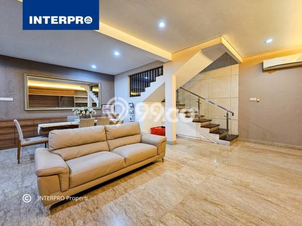 Rumah Elit Modern Siap Huni di Kedoya Baru Jakarta Barat Rumah Elit Modern Siap Huni di Kedoya Baru Jakarta Barat
