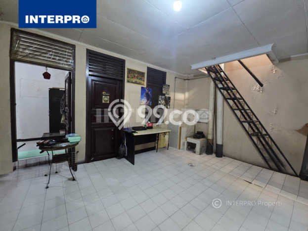 For Sale! Premium House LT 200m2 Desain Elegan di Grogol For Sale! Premium House LT 200m2 Desain Elegan di Grogol