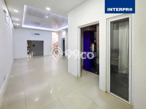 Rumah Luas Tanah 152m2m² di Tanjung Duren, Jakarta Barat - Lokasi Strategis Rumah Luas Tanah 152m2m² di Tanjung Duren, Jakarta Barat - Lokasi Strategis