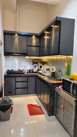 For Sale Hunian Rumah Terawat 5 Kamar di Tanjung Duren, Jakarta Barat For Sale Hunian Rumah Terawat 5 Kamar di Tanjung Duren, Jakarta Barat