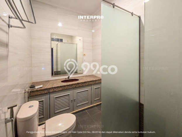 Ready to Use! Luxury House LT 200m2 Desain Elegan di Green garden Ready to Use! Luxury House LT 200m2 Desain Elegan di Green garden