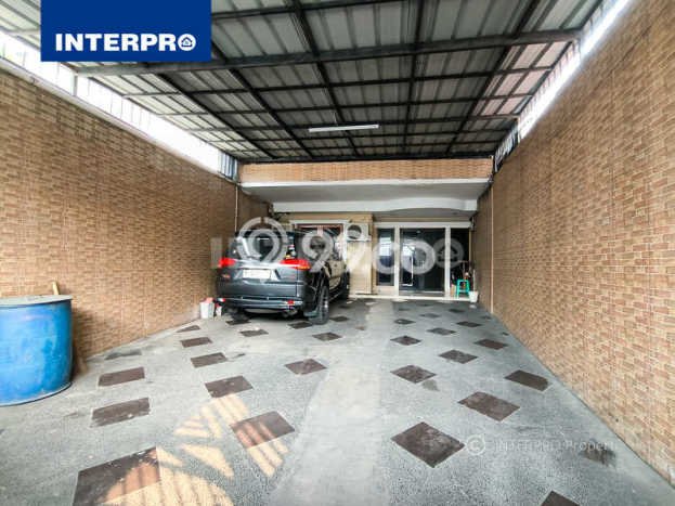 Ready to Use! Luxury House LT 169m2 Desain Modern di Duri Kepa Ready to Use! Luxury House LT 169m2 Desain Modern di Duri Kepa
