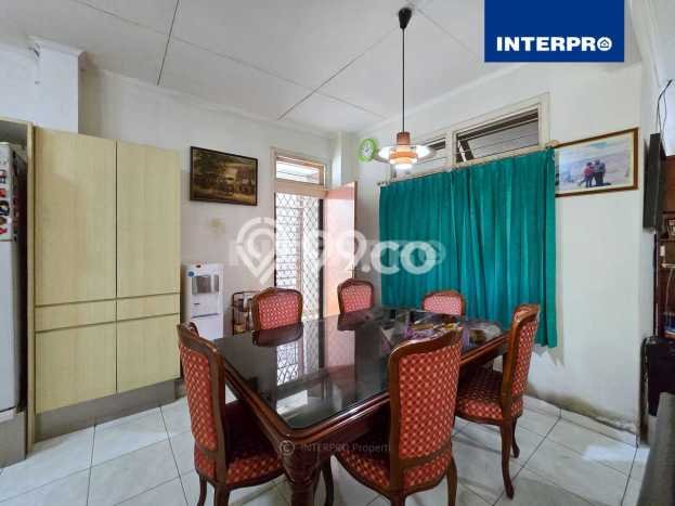 For Sale! Premium House LT 365m2 Desain Modern di Duri Kepa For Sale! Premium House LT 365m2 Desain Modern di Duri Kepa