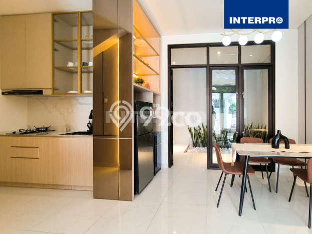 Ready to Use! Luxury House LT 79m2 Desain Modern di Sunrise Garden Ready to Use! Luxury House LT 79m2 Desain Modern di Sunrise Garden