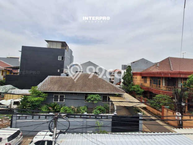 Dijual Rumah Luas Elegan Dengan View Eksklusif di Duri Kepa, Jakarta Barat Dijual Rumah Luas Elegan Dengan View Eksklusif di Duri Kepa, Jakarta Barat
