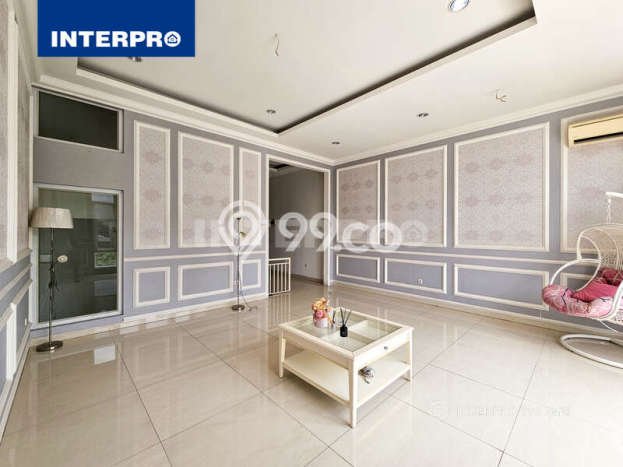 Rumah Elit LB 300m2 Siap Huni Desain Elegan di Duri Kepa, Jakarta Barat Rumah Elit LB 300m2 Siap Huni Desain Elegan di Duri Kepa, Jakarta Barat