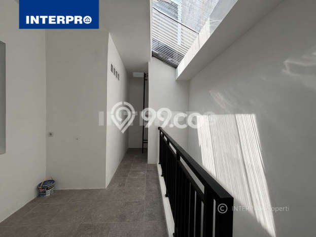 Rumah Minimalis 4 KT di Tanjung Duren Jakarta Barat Unfurnished Rumah Minimalis 4 KT di Tanjung Duren Jakarta Barat Unfurnished