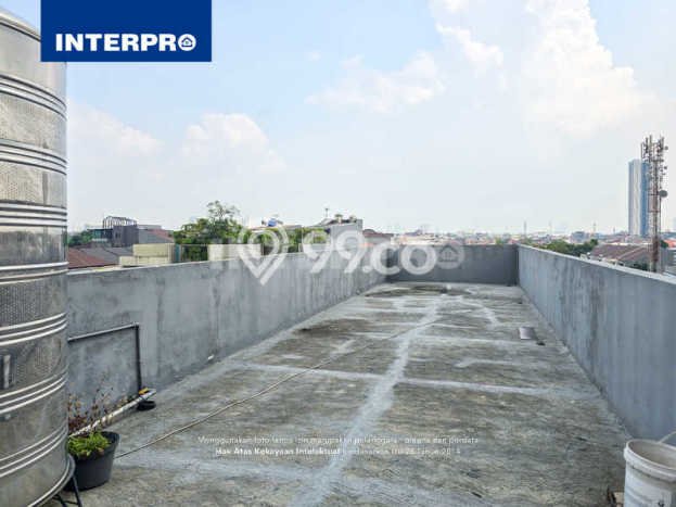 Rumah Luas Asri 4 KT Siap Huni di Duri Kepa Jakarta Barat Rumah Luas Asri 4 KT Siap Huni di Duri Kepa Jakarta Barat