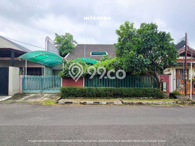 Siap Huni Hunian Elit 4 Kamar di Kebon Jeruk Dekat ke Mana Pun Siap Huni Hunian Elit 4 Kamar di Kebon Jeruk Dekat ke Mana Pun