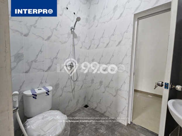Jual Rumah Modern 4 KT di Tanjung Duren, Jakarta Barat Jual Rumah Modern 4 KT di Tanjung Duren, Jakarta Barat