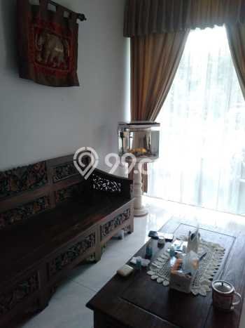 Dijual Hunian Rumah Terawat 3 KT di Cibubur, Bekasi Dijual Hunian Rumah Terawat 3 KT di Cibubur, Bekasi