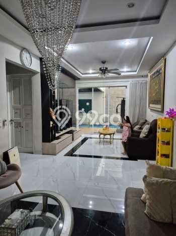 Rumah Elit Modern Siap Huni di Cibubur Bogor Rumah Elit Modern Siap Huni di Cibubur Bogor