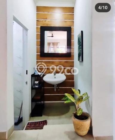 Ready to Use! Luxury House LT 227m2 Desain Elegan di Cibubur Ready to Use! Luxury House LT 227m2 Desain Elegan di Cibubur