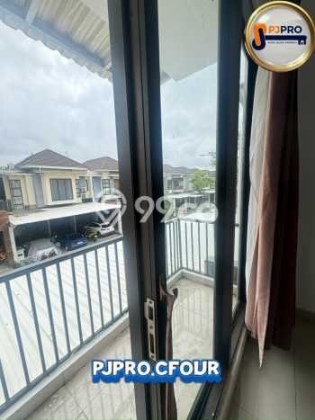 Rumah Elit Modern Tanpa Renovasi di harapan indah Bekasi Rumah Elit Modern Tanpa Renovasi di harapan indah Bekasi