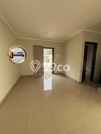 Jarang Ada! Rumah Kontrakan 3 Kamar Nyaman Siap Huni Summarecon Crown Gading Jarang Ada! Rumah Kontrakan 3 Kamar Nyaman Siap Huni Summarecon Crown Gading