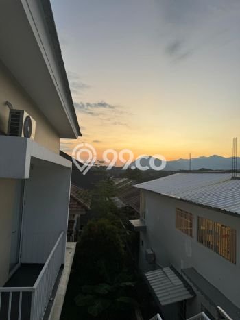 Rumah sewa siap pakai 4 Kamar Tidur di Sentul City, Bogor Rumah sewa siap pakai 4 Kamar Tidur di Sentul City, Bogor