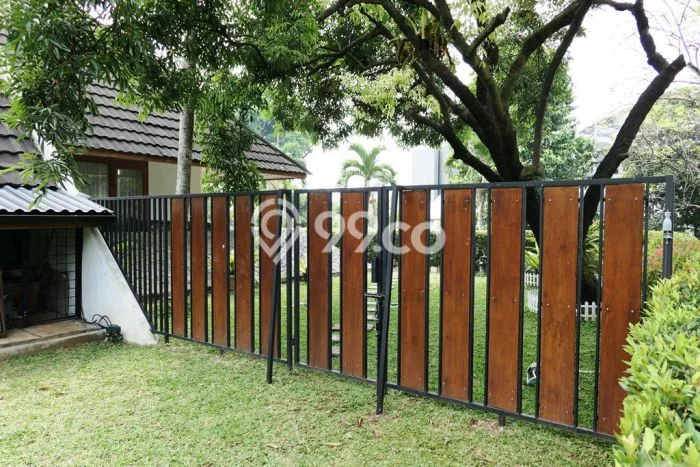Rumah Luxury Modern Siap Huni di Baranangsiang Bogor Rumah Luxury Modern Siap Huni di Baranangsiang Bogor