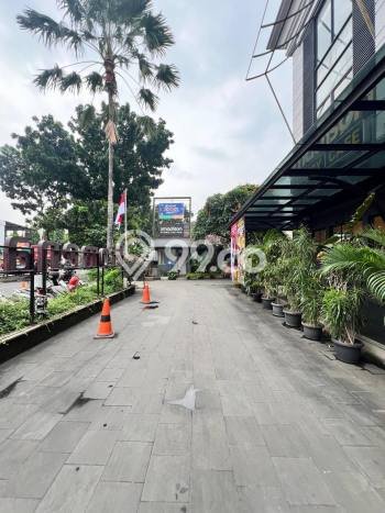 Ruko Dijual di Jakarta Selatan LT 70m2 & LB 215m2 Lokasi Terbaik! Ruko Dijual di Jakarta Selatan LT 70m2 & LB 215m2 Lokasi Terbaik!