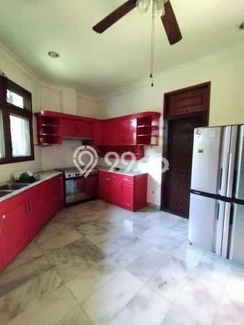 For Sale! Premium House LT 912m2 Desain Elegan di Kemang For Sale! Premium House LT 912m2 Desain Elegan di Kemang