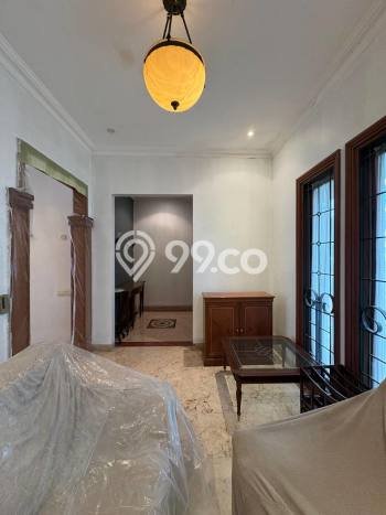 Sewa Rumah Nyaman di Pondok Indah LT 310m2 / LB 400m2 Kondisi Bagus Sewa Rumah Nyaman di Pondok Indah LT 310m2 / LB 400m2 Kondisi Bagus
