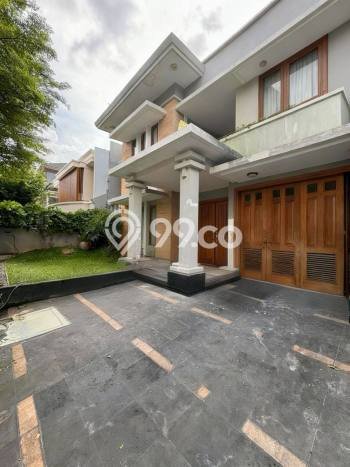 Sewa Rumah Nyaman di Pondok Indah LT 310m2 / LB 400m2 Kondisi Bagus Sewa Rumah Nyaman di Pondok Indah LT 310m2 / LB 400m2 Kondisi Bagus