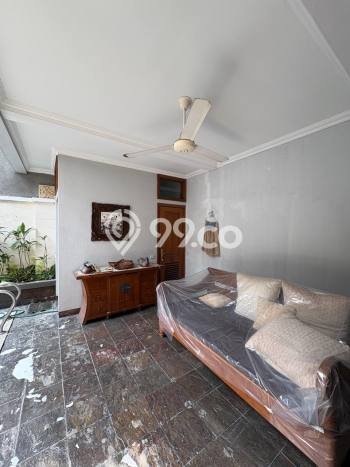 Sewa Rumah Nyaman di Pondok Indah LT 310m2 / LB 400m2 Kondisi Bagus Sewa Rumah Nyaman di Pondok Indah LT 310m2 / LB 400m2 Kondisi Bagus