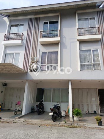 Hunian Cantik Minimalis Lb 153m2 di Cengkareng, Jakarta Barat Hunian Cantik Minimalis Lb 153m2 di Cengkareng, Jakarta Barat