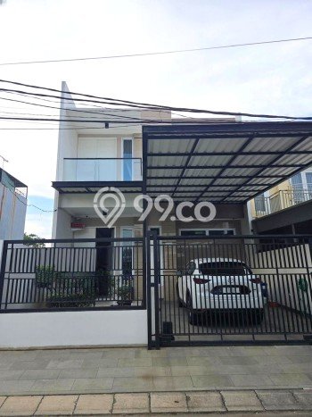 Jual Cepat Hunian Mewah Klasik di Tangerang Jual Cepat Hunian Mewah Klasik di Tangerang